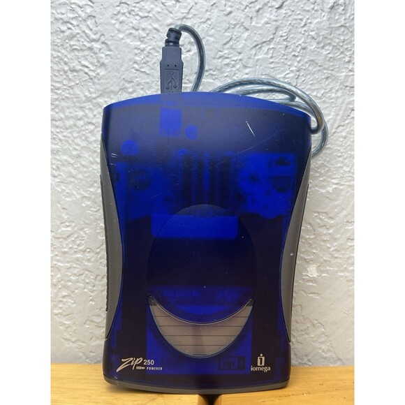 Iomega Zip 250 Z250USBPCMBP USB Powered External Drive Tested With Cable - Picture 1 of 8